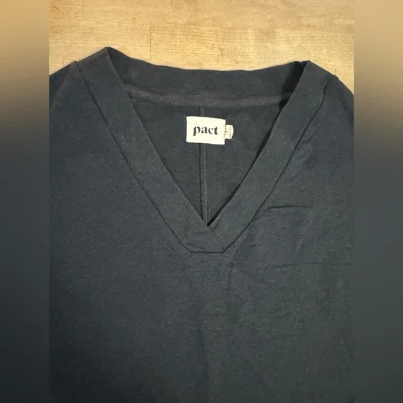 Pact Charcoal-black V-Neck sweatshirt Tee - Picture 3 of 8